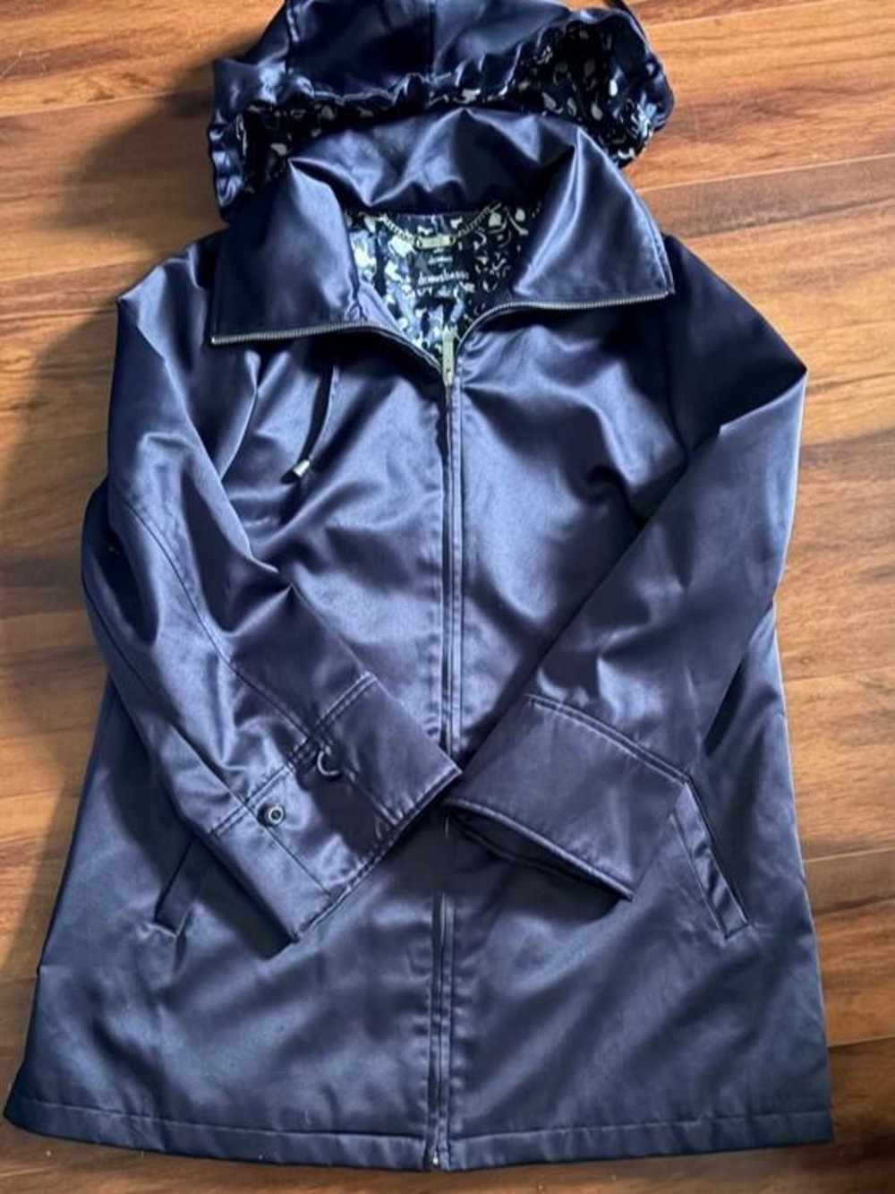 Women’s Navy Hooded Rain Jacket - Brand - Picture 1 of 7